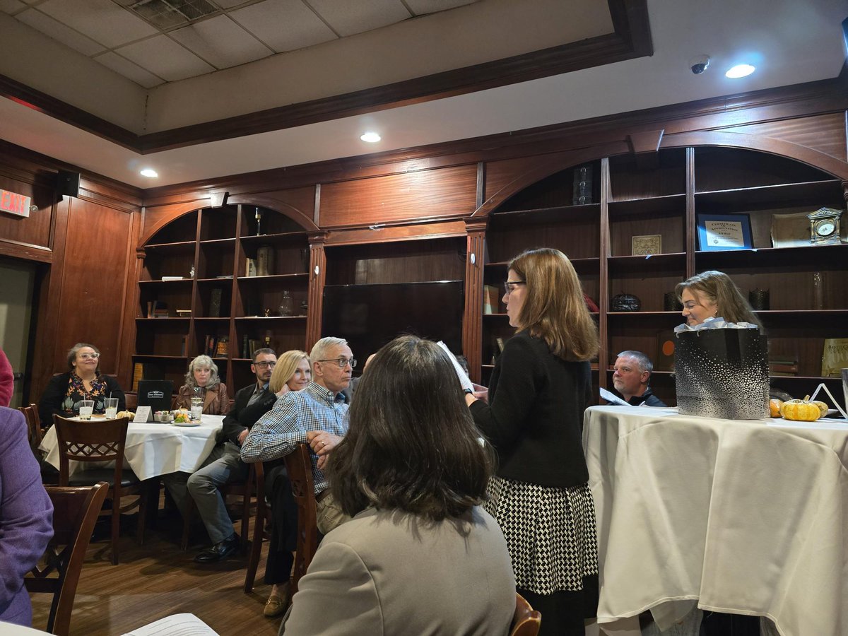 Click & Pledge tweet media