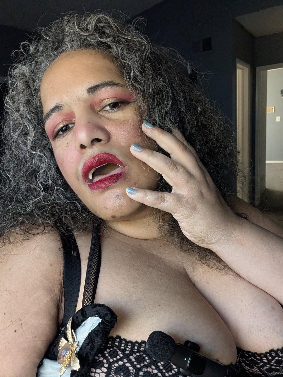Come join your favorite sensual succubus tonight from 930 pm -Midnight PST, Saturday/Sunday 6- Midnight on Streammate. 

I'll be delving sensual courtship, sex magic, and the erotic arts.

Your arrival will be awaited, and your generosity will be blessed.