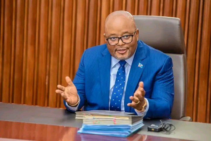 Gauthier-Anel Kombe tweet media