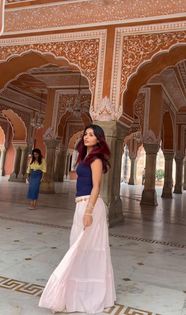 love jain tweet media