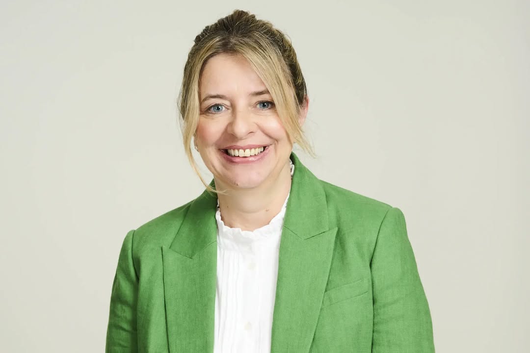 “In all of this, of course, she was a newspaper’s dream."

Remembering Rachel Cooke (1969-2025). The Observer journalist was the heart and soul of the paper for 25 years. She leaves an extraordinary legacy.

bit.ly/4ib8GjN