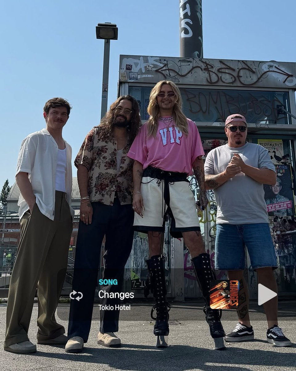 BillKaulitz_DE's tweet image. #TokioHotel #Changes #AmazonMusic #NewSong #NewMusic amazon.de/dp/B0FZLXNBWB/…