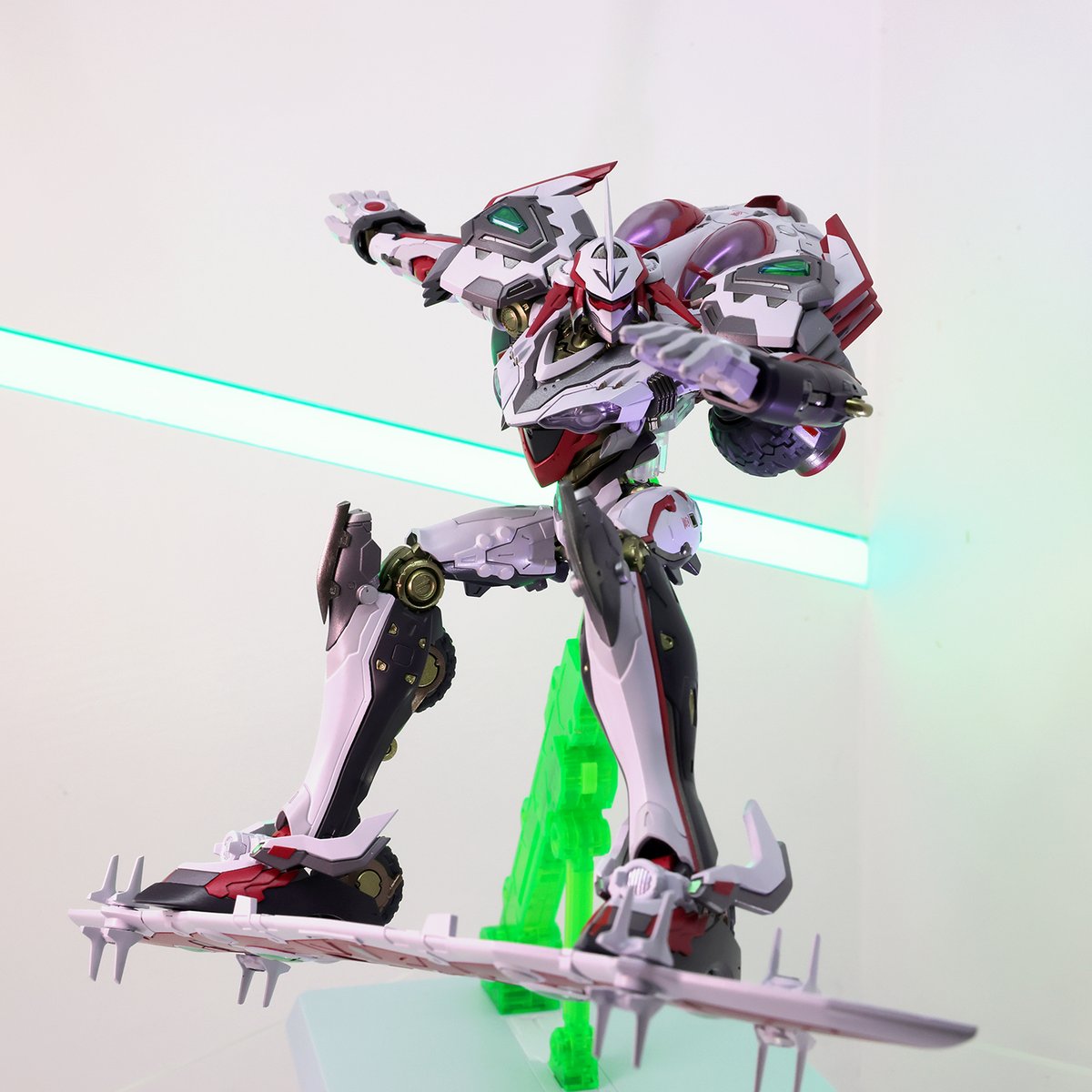 20周年を迎えた『交響詩篇エウレカセブン』より、「METAL BUILD