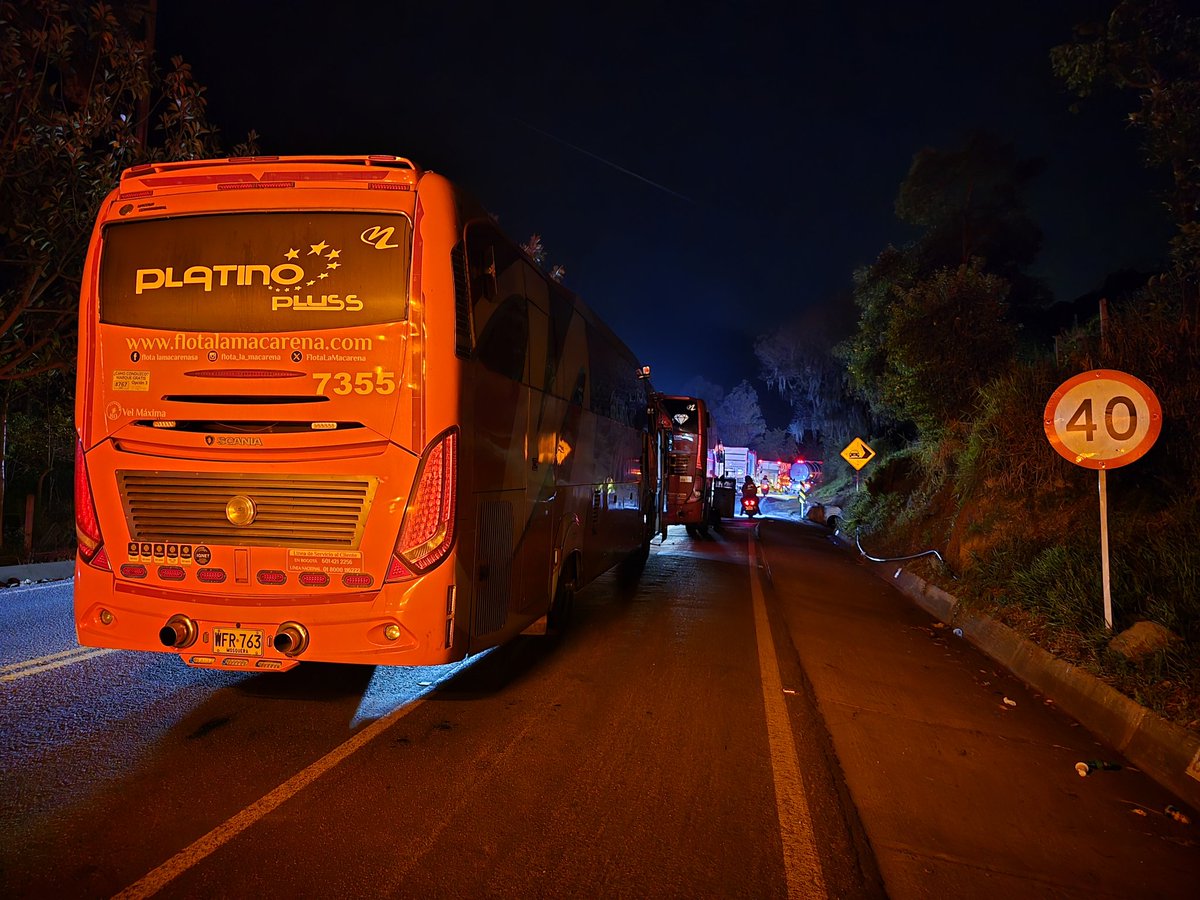 faqlss's tweet photo. @CoviandinaSAS 8 horas /tranquilamente se van 12 a 14 horas Villabo- Bogota .... https://t.co/ur085E5kNK