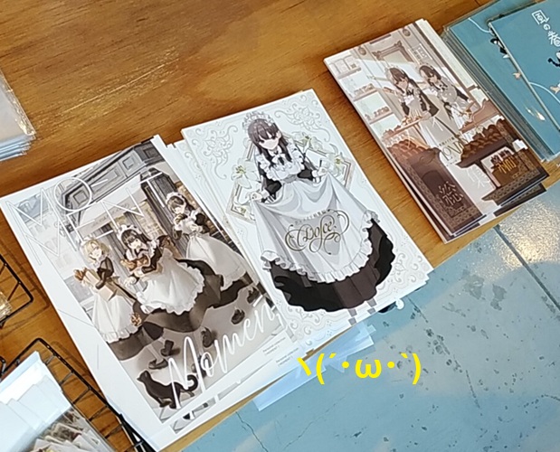 neco_tan's tweet photo. →メイドさん続き(ΦωΦ) 
グループ展「ClassicⅢ」のグループ長(幹事)@4ori_41様の作品でございます(ΦωΦ)/

昨年のグループ展から拝見し,
描画線の滑らかさと色の使い方の上手さ,
メイドさんの可愛さなどなど,
見ごたえのある作品ですね(´・ω・`)ゞ
#classic3 https://t.co/xK9cO6LiTI