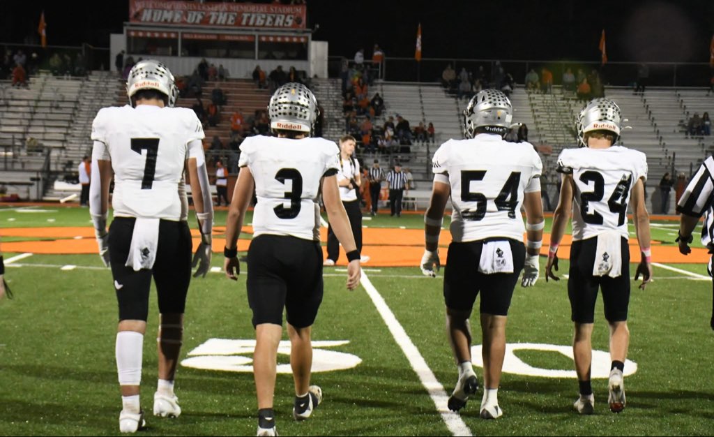 Isiac Collins tweet media