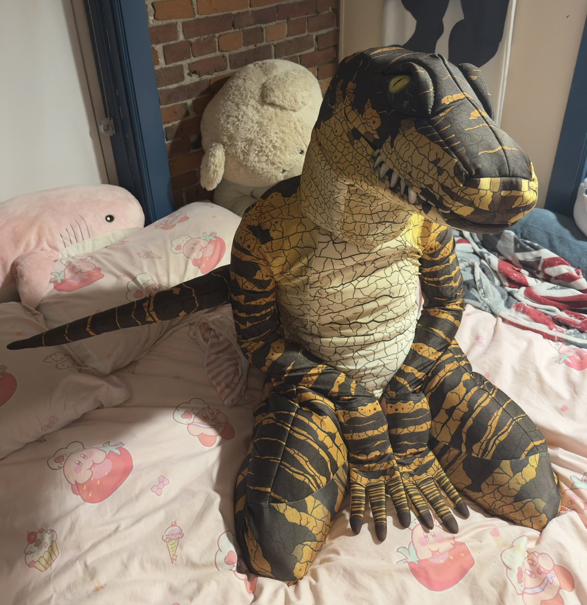 I got a Raptor Suit! o/////o 🩷