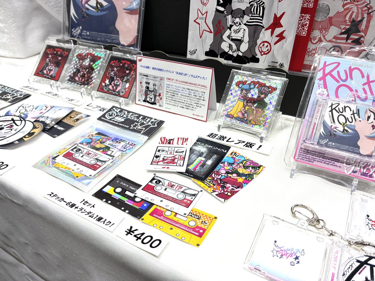 1999Graphics's tweet image. おはようございます！☀️

デザフェス62、1日目ついにはじまりました！
新グッズもりもり&amp;amp;初コラボグッズなど
どれもこれもおすすめばかりです！

西館1階【F52】でお待ちしております！

#デザフェス62