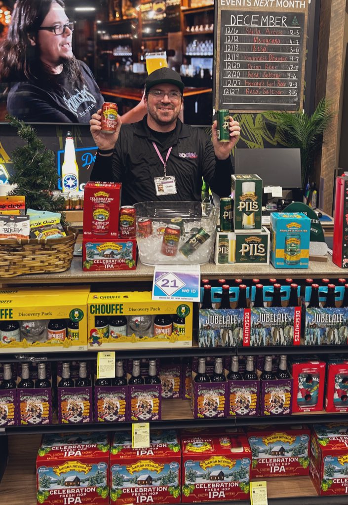Rainy Friday Sampling with <a href="/SierraNevada/">Sierra Nevada Beer</a> here at <a href="/TotalWine/">Total Wine & More</a> #Glendale for <a href="/SocialSampling/">Social Sampling</a> 

#sierranevada #totalwine #socialsampling #instoresampling
