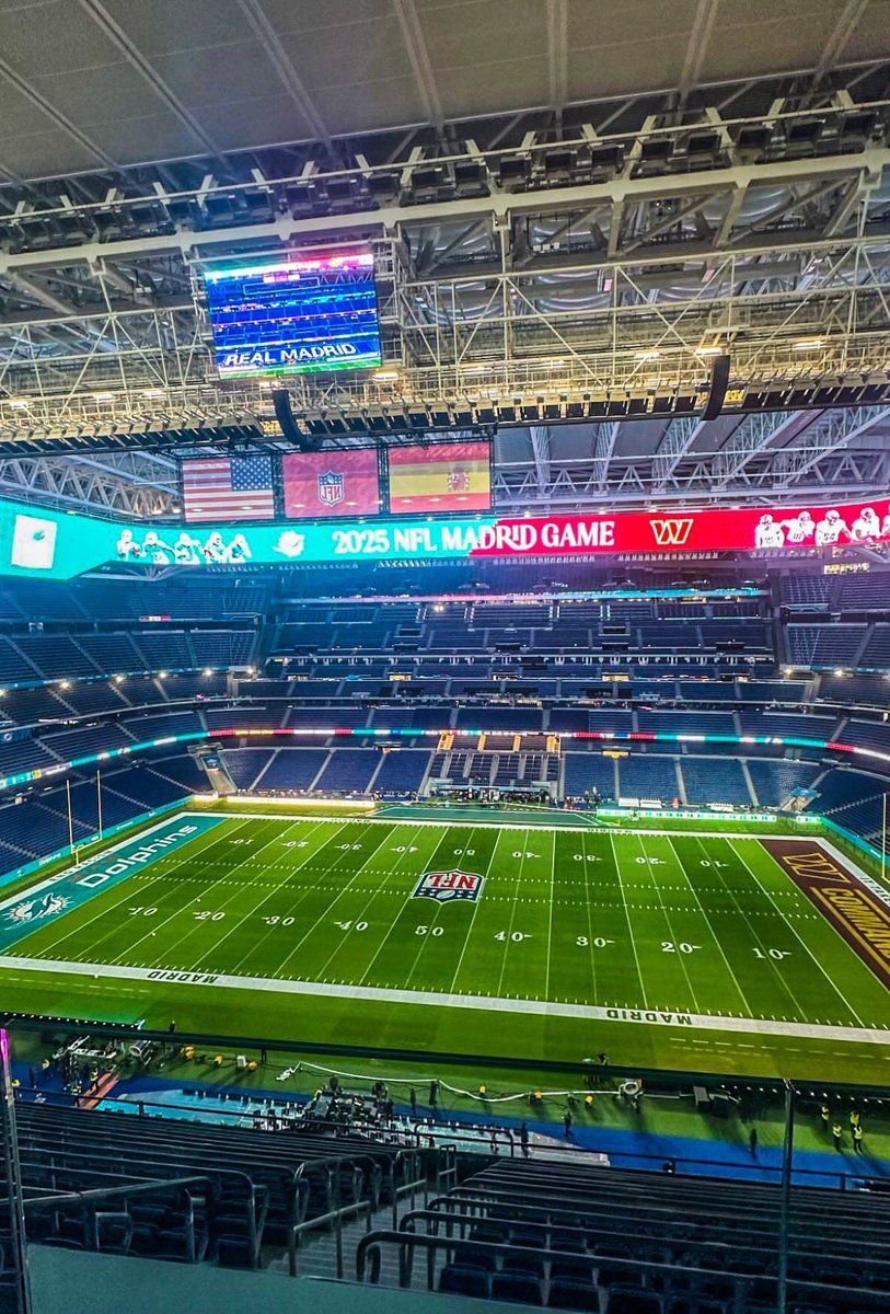 Santiago Bernabéu listo 🏈.
