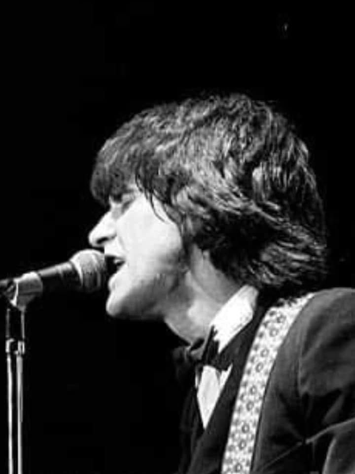 “You've been sleeping in a field but you look real rested 
You set out to outrage but you can't get arrested 
You say your image is new, but it looks well tested 
You're lost without a crowd yet you go your own way”