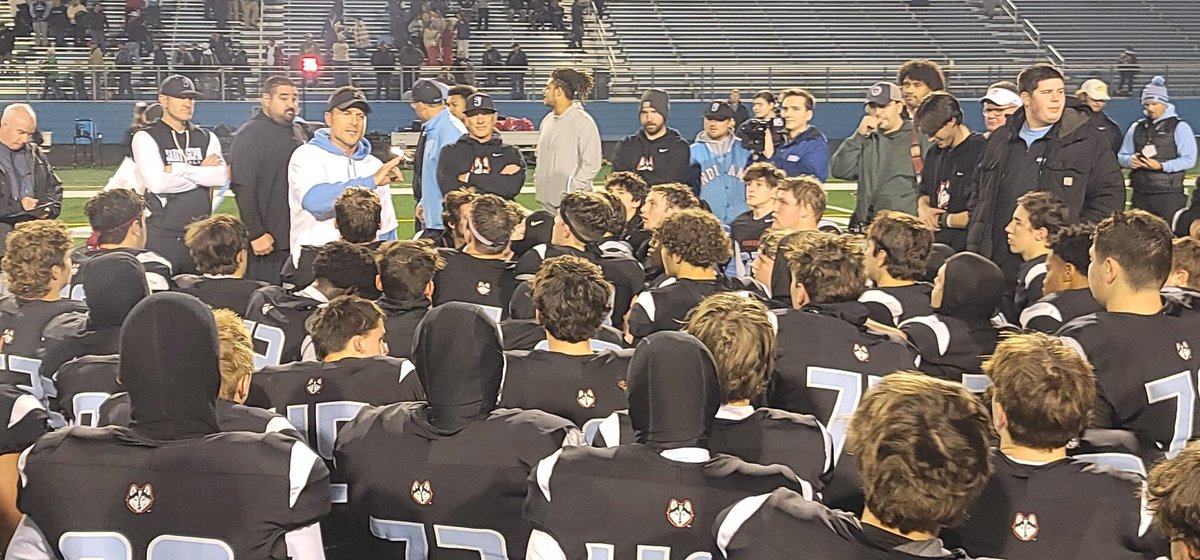 SaintJoeFB's tweet image. Regional Champions!