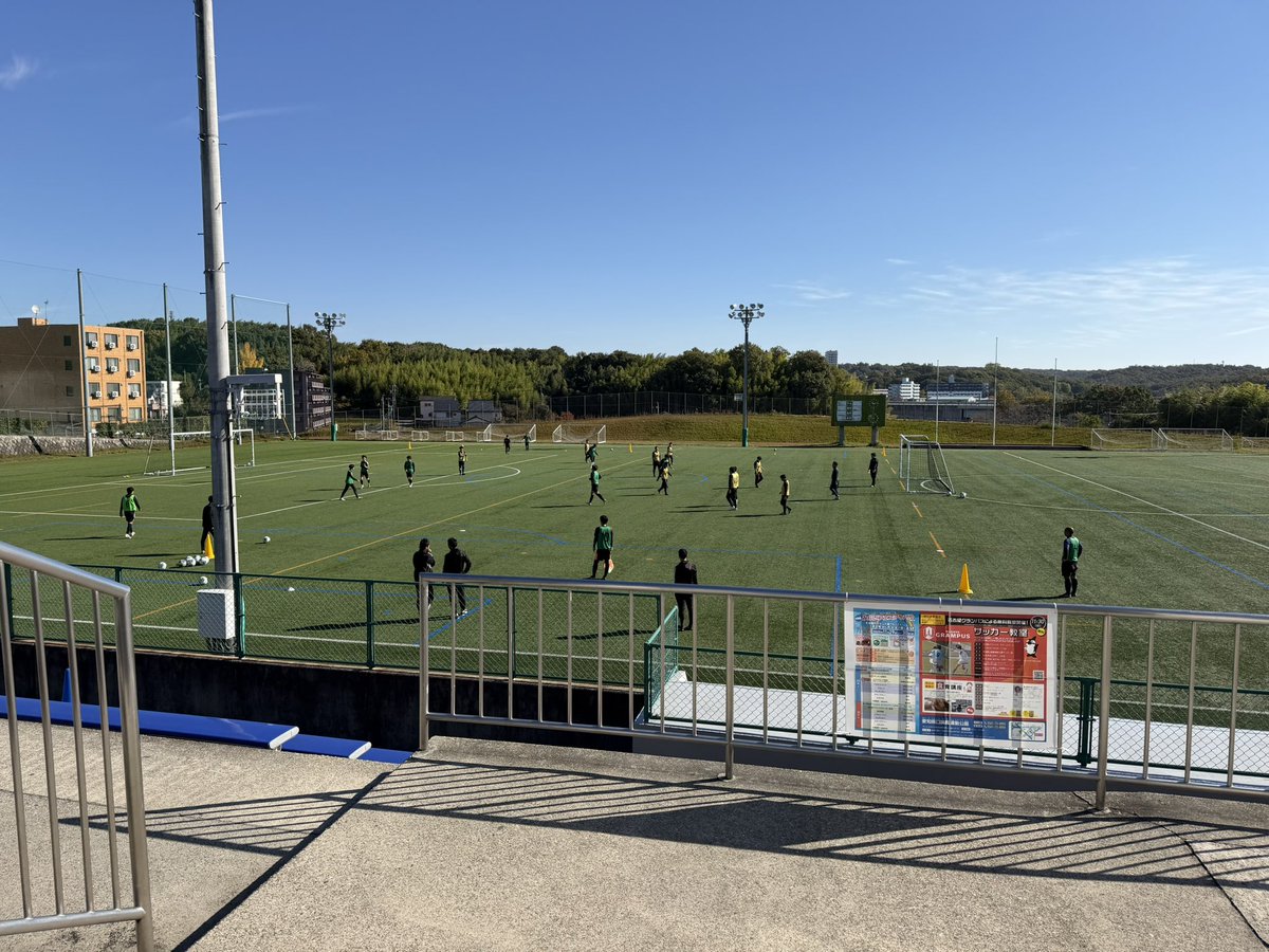 OSpulse's tweet image. 今日もここまでウォーキングしてきた。
ミニコートで試合してました。