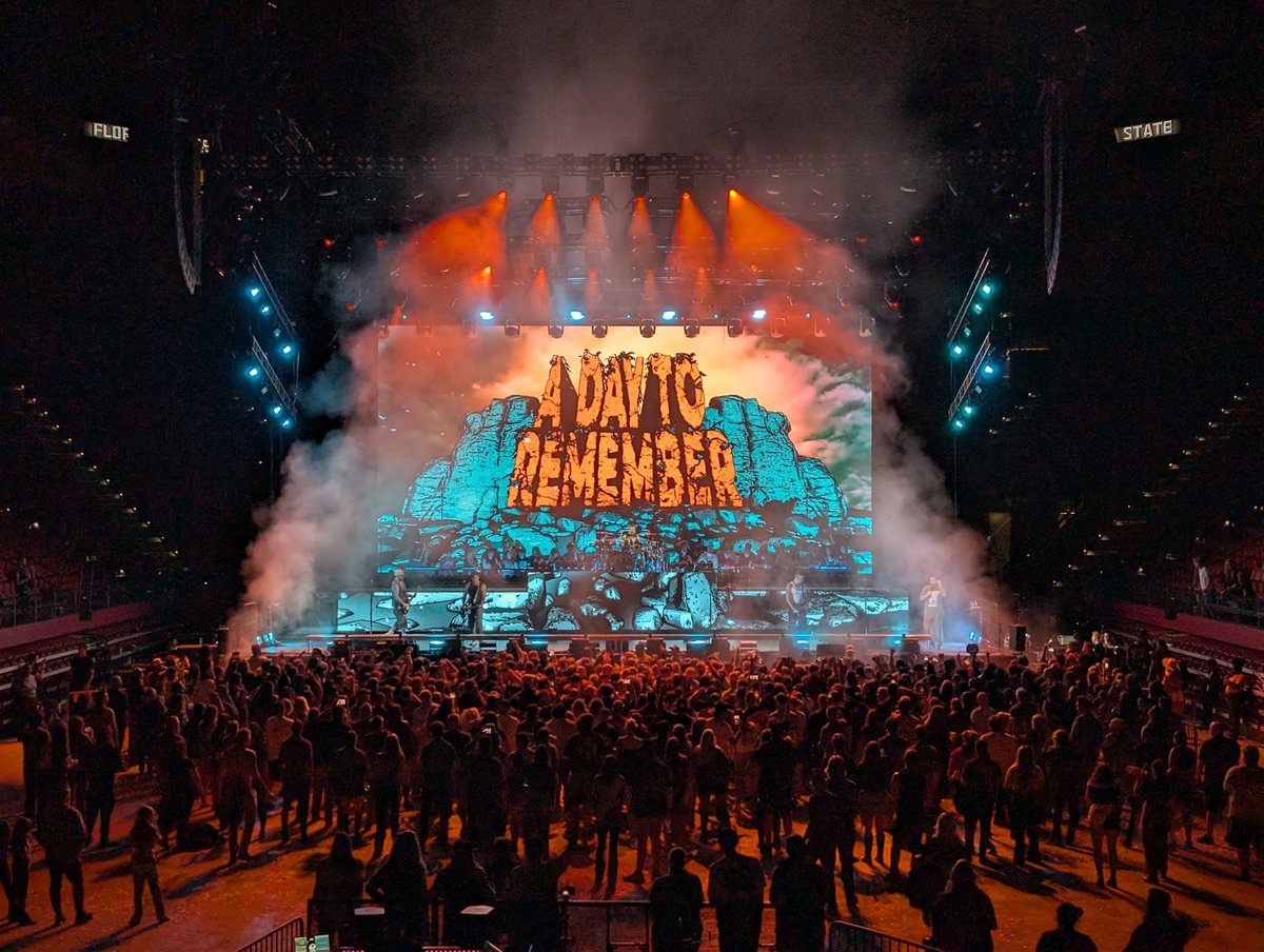 Hell yes finally! 🤘