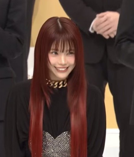 v4zrv's tweet image. 可愛い🫶
#アイナ紅白
#アイナジエンド