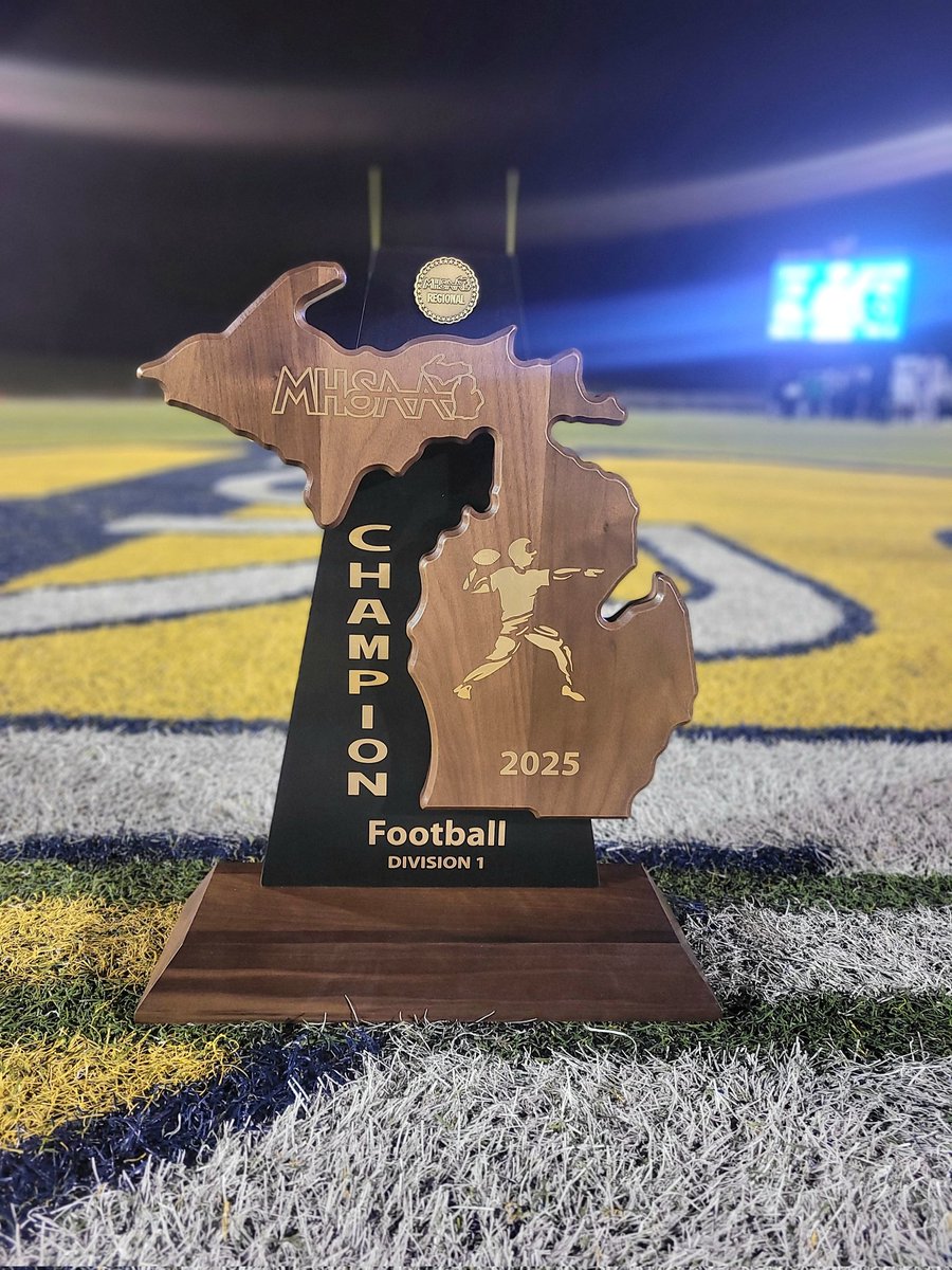 Cass Tech 42 Saline 28. We are the Division 1 Region 3 Champions &amp; our record improves to 12-0. This is the 11th Regional Title in the history of the program! We now advance to the Semi-Finals. #CTFB #ItTakesWhatItTakes #MakeItEnough #SurviveAndAdvance