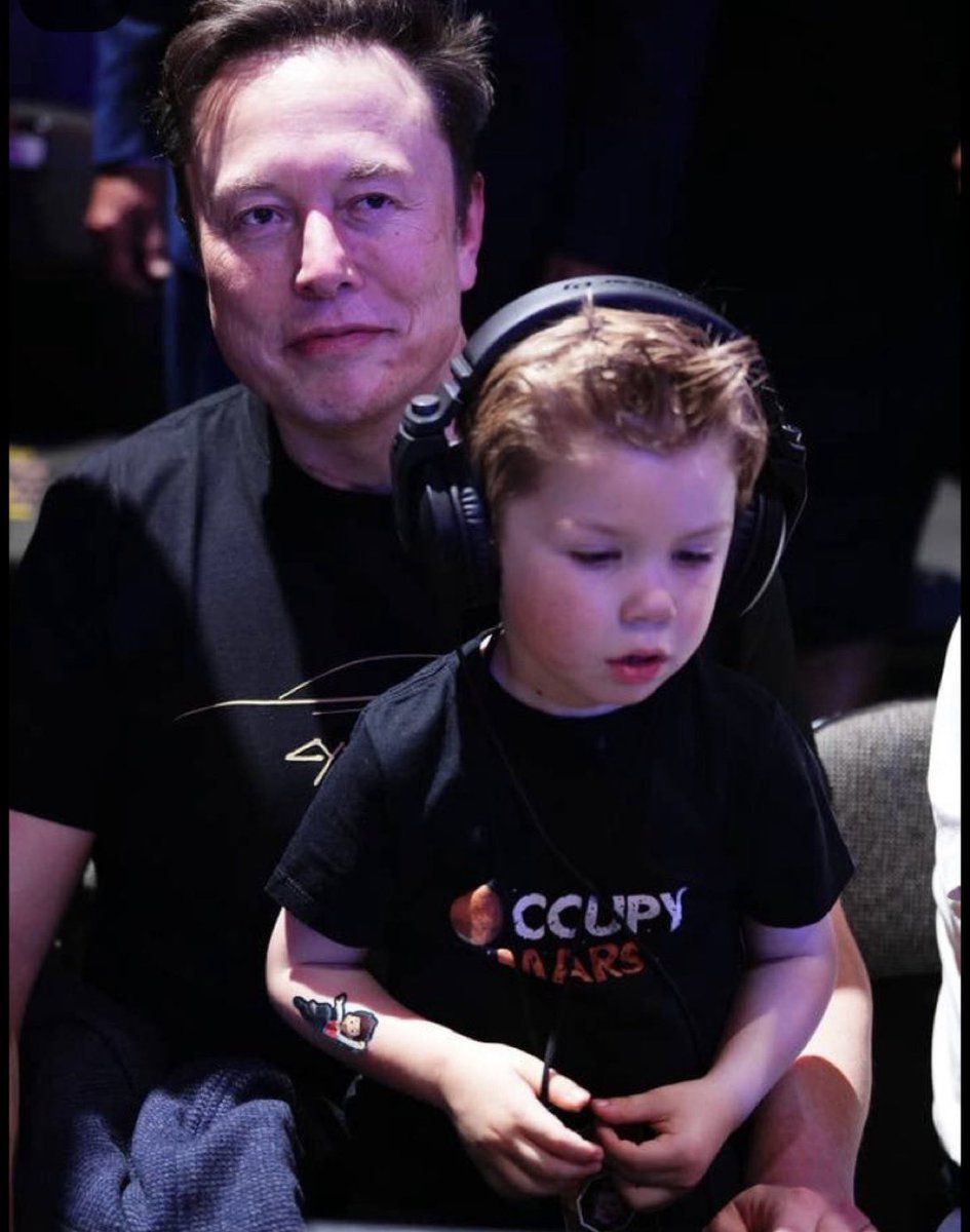 Can you please show my boy some love 
Yes just say Hi