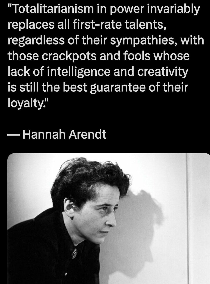 BGulsby's tweet photo. @RonFilipkowski I love this quote because it perfectly describes the people that work or hang with trump. https://t.co/0NrTI8Iqs2