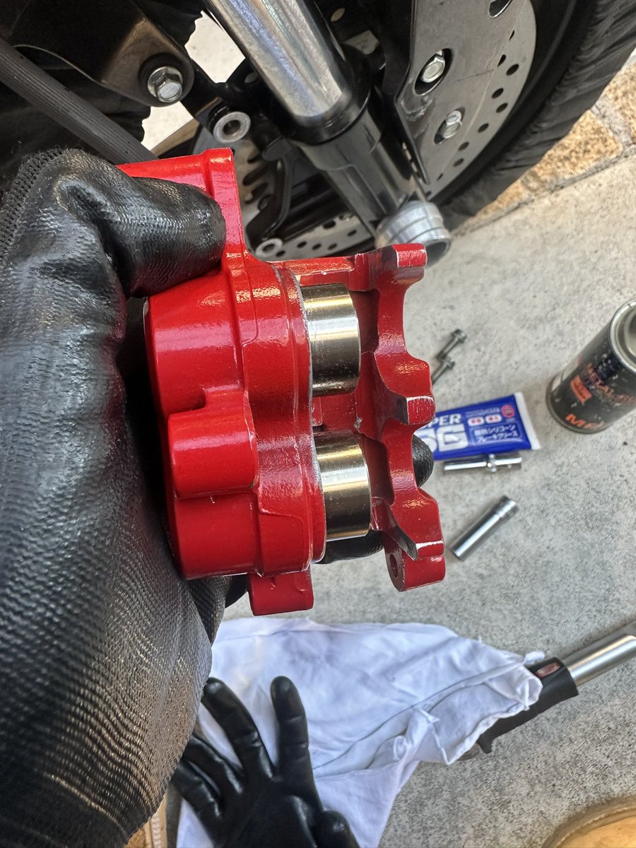 まずはフロントから。