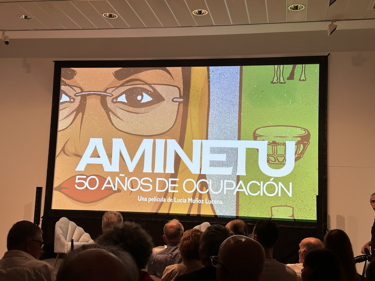 🇪🇭Muy emocionante el documental #Aminetu 50 años de ocupación. Una mujer que puso su cuerpo por la defensa de la libertad de su pueblo. 32 días en huelga de hambre para expresar al mundo que la lucha por la autodeterminación e independencia del Sáhara Occidental sigue en pie.