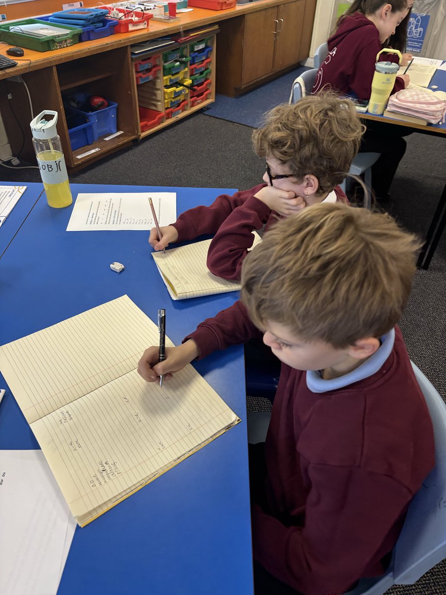 crosshill_ps's tweet image. Class 2 smashed their new sound this week! Great focus and confident reading all round. #CrosshillClass2  #phonics