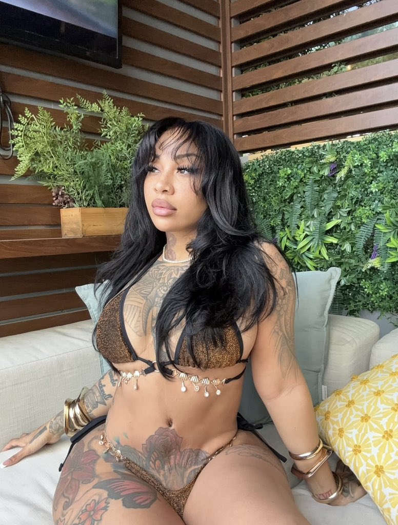 timaera_'s tweet photo. Can’t tell me nothing ✨ https://t.co/YWgcG8hwYG