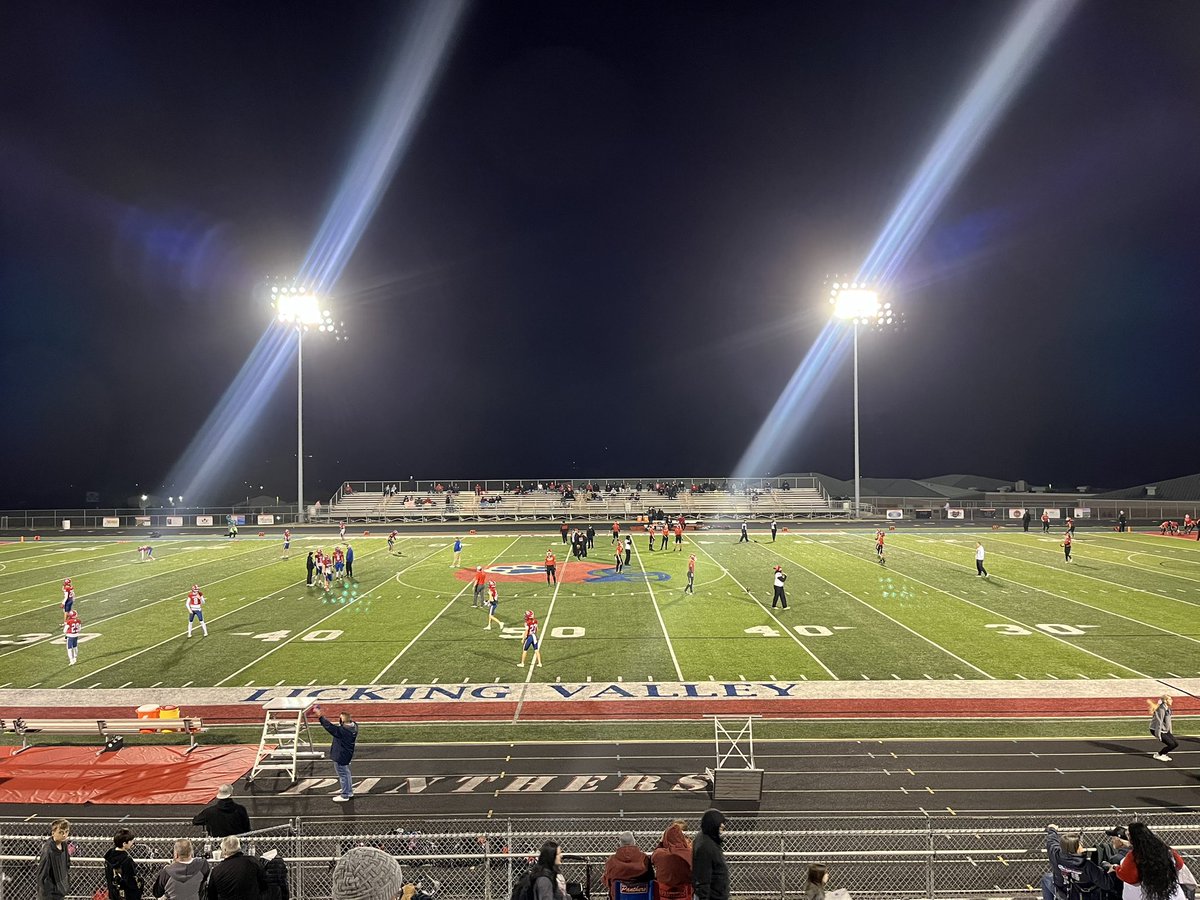 Another week of the <a href="/OHSAASports/">OHSAA Sports</a> playoffs takes me to a Division III, Region 11 Semifinal between (2) Licking Valley (11-0) and (3) <a href="/420North4th/">Ｂｉｇ Ｒｅｄ Ｆｏｏｔｂａｌｌ 🏈</a> (8-2). I will have the call for <a href="/SpecSportsOH/">High School Blitz on Spectrum News 1</a> starting at 6:57. <a href="/AthleticsBigRed/">Big Red Athletics</a> <a href="/TheBigRedNet/">TᕼE ᗷIG ᖇEᗪ ᑎETᗯOᖇK</a> 

Watch Live: ohsaa.boxcast.com/#/broadcasts/x…