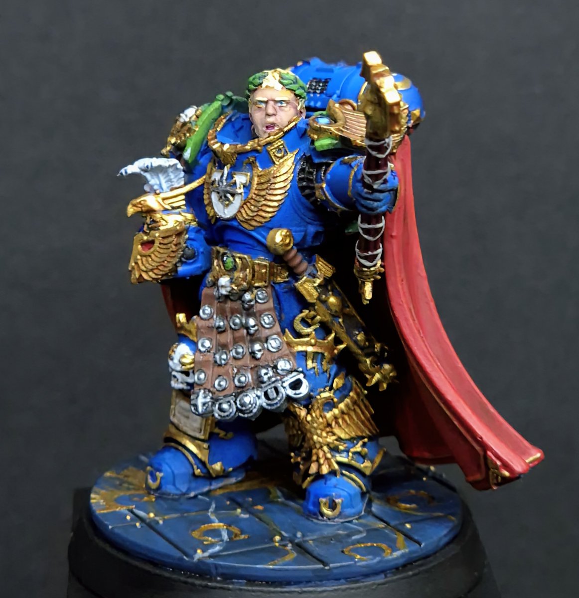 KaosKitbash's tweet photo. Consul de los Ultramarines acabado!

#warhammer40k 
#WarhammerCommunity 
#miniaturepainting
#ultramarines https://t.co/tjrMsK2Hrj