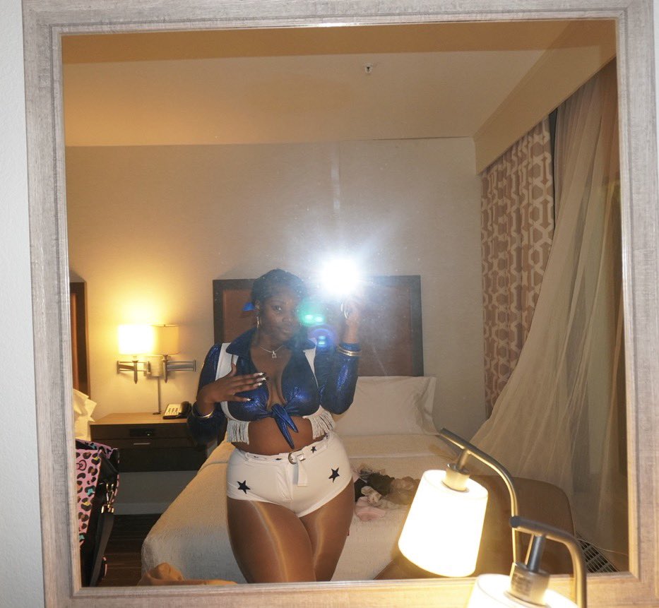 the grand dame of detroit 💗 tweet media