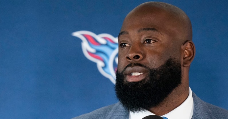 BigBlueFilmRoom's tweet photo. Former Titans GM Ran Carthon gives the Giants a C+ for drafting Jaxson Dart:

"You gotta look through the hype and look through the cool story of it all and grade him objectively."

(via With The First Pick Podcast) https://t.co/XBsf4b2jCb