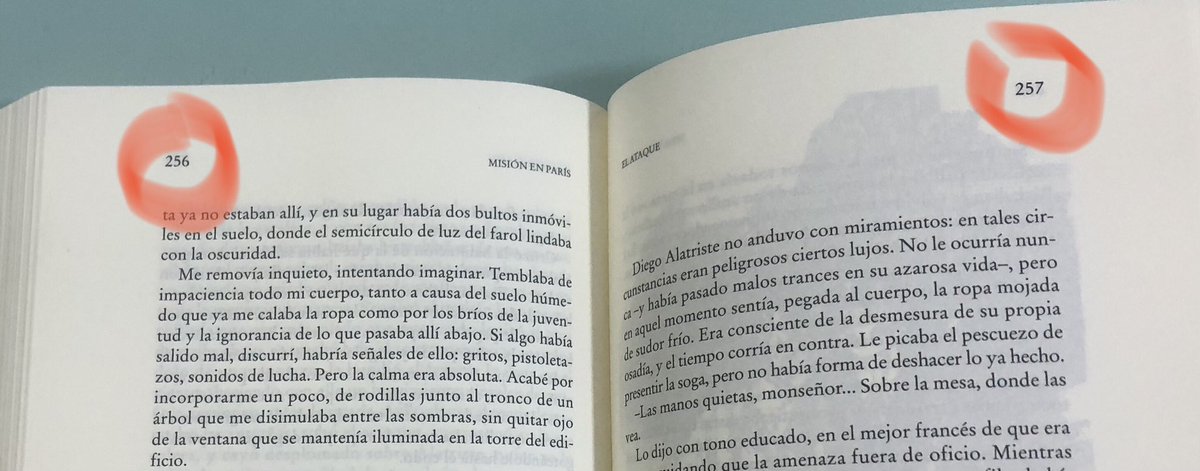 Zaparanda's tweet photo. @perezreverte Hola Arturo. Lo de repetir treinta y una páginas (de la 225 a la 256) en el libro “Misión en Paris” de Alatriste, ¿es porque  es dónde está la trama de la historia y no se tiene que olvidar?.😉 https://t.co/PPokkr7xvA