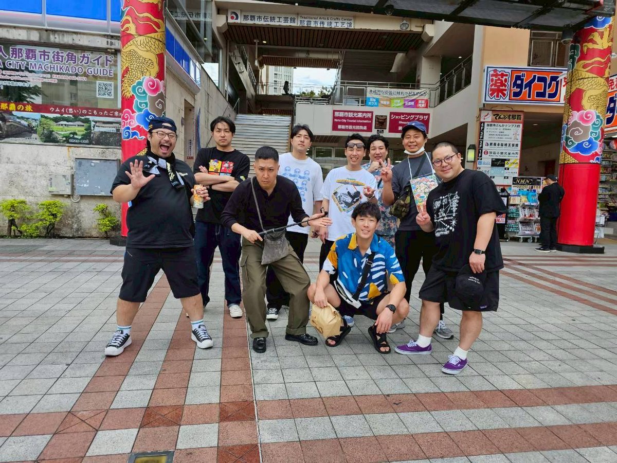早い者勝ち‼️青森山田ウインドブレーカーネイビー2XL新品未使用出品本日限り‼️ 14期大暴れツアーはこれにて終了。 悪いことは悪いでちゃんとあおやま
