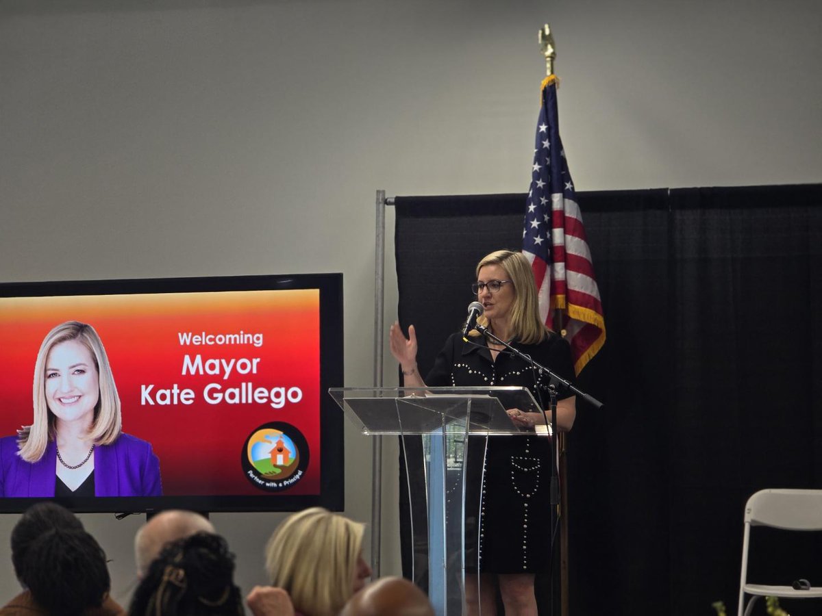 MayorGallego's tweet image. Thanks to those who’ve made this year’s Partner with a Principal a success! This longstanding program has formed 100&apos;s of partnerships between local schools &amp;amp; businesses—each strengthening opportunities for our students, our workforce, &amp;amp; our community. #PHXACHIEVES #PWP2025 #PWP