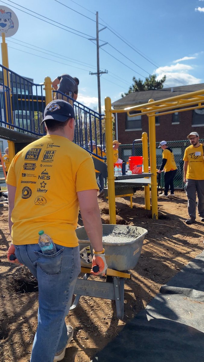 1025TheGame's tweet image. KABOOM! This is how we do it 🙌🏻 thank you @PredsFoundation &amp;amp; @kaboom for all the amazing things you do for our Smashville community 🫶 we loved being part of this again this year and can’t wait till the next one! #Smashville