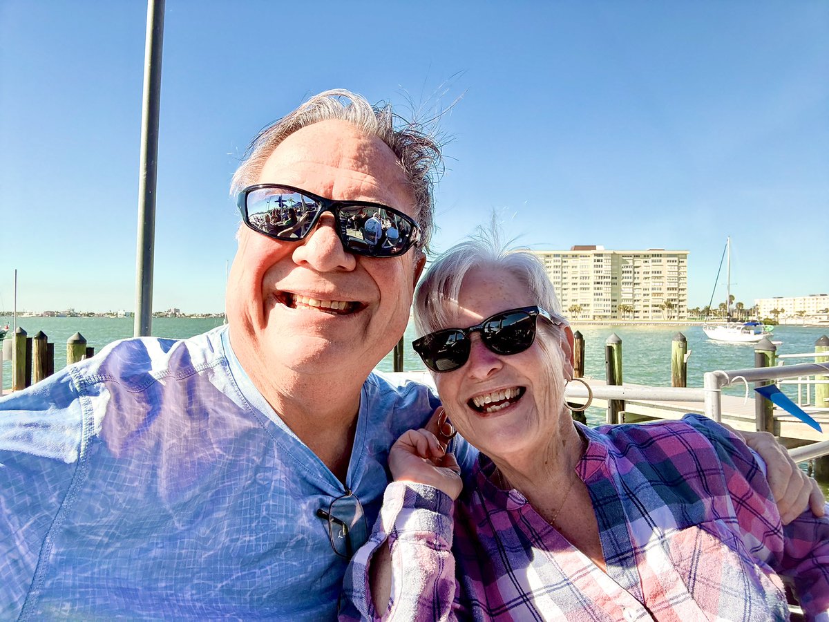 Cocktail Hour with Rick. Live from the Saltwater Hippie, in Madeira Beach, Florida.  Friday, November 14, 2025 at 7 pm.

youtube.com/live/BXkw_d3Oc…