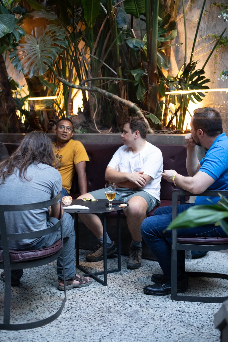 Closing out Day 2⃣ of LabWeek Web3 at Protocol Labs After Hours. 

📍Verne Club

#LWweb3