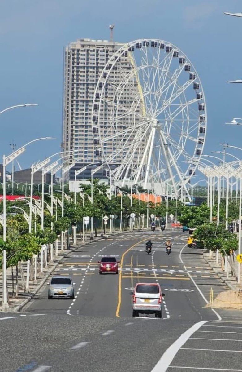 #LunaDeBarranquilla. ¿Así o más bonita?  “Literalmente a otro nivel”