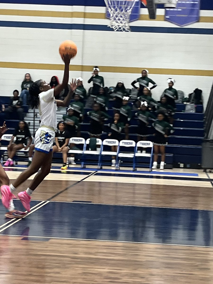 Half time of girls Varsity against Windsor Forrest and Tigers are up 31 to 9!  <a href="/BIAthletic/">Bradwell Athletics</a> <a href="/BradwellTigers/">Bradwell Institute</a>