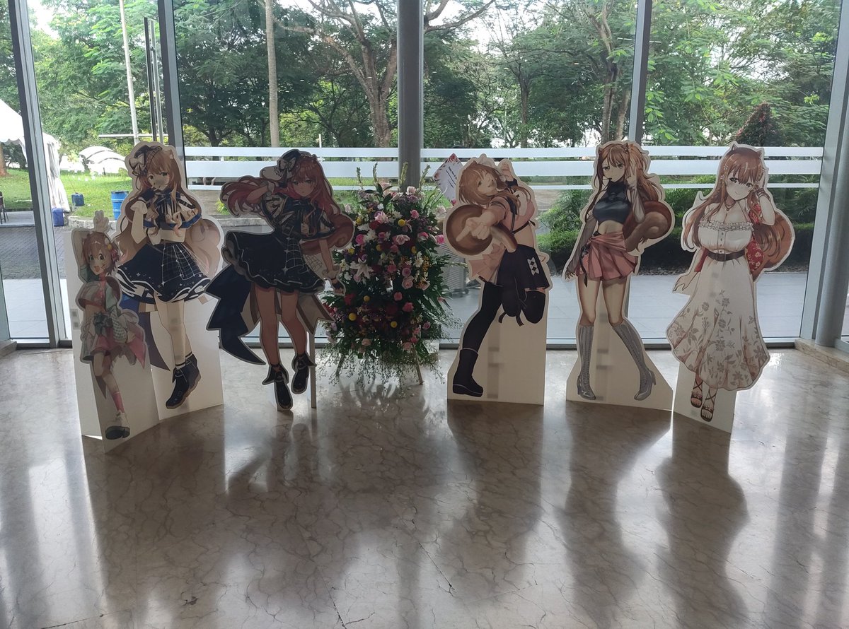 elmonstery's tweet image. OHAYOU GOZAIMALAS!
Here is The assemble Point for Risuners. around exit hall 10

don't Forget guys 2PM TODAY!!!