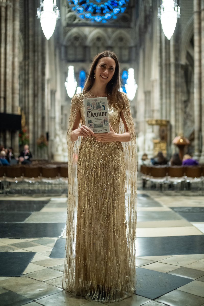 Alice Loxton tweet media