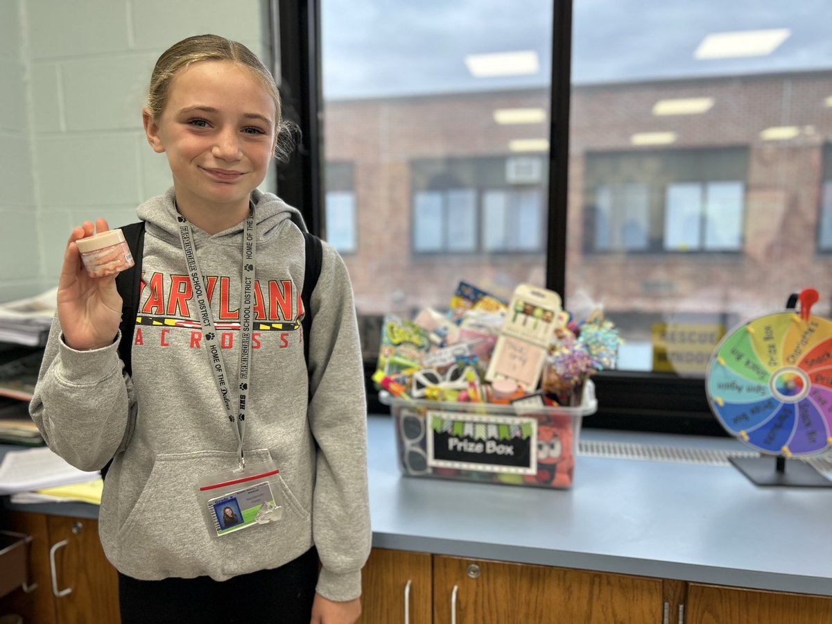 Mrs. Marzillier tweet media