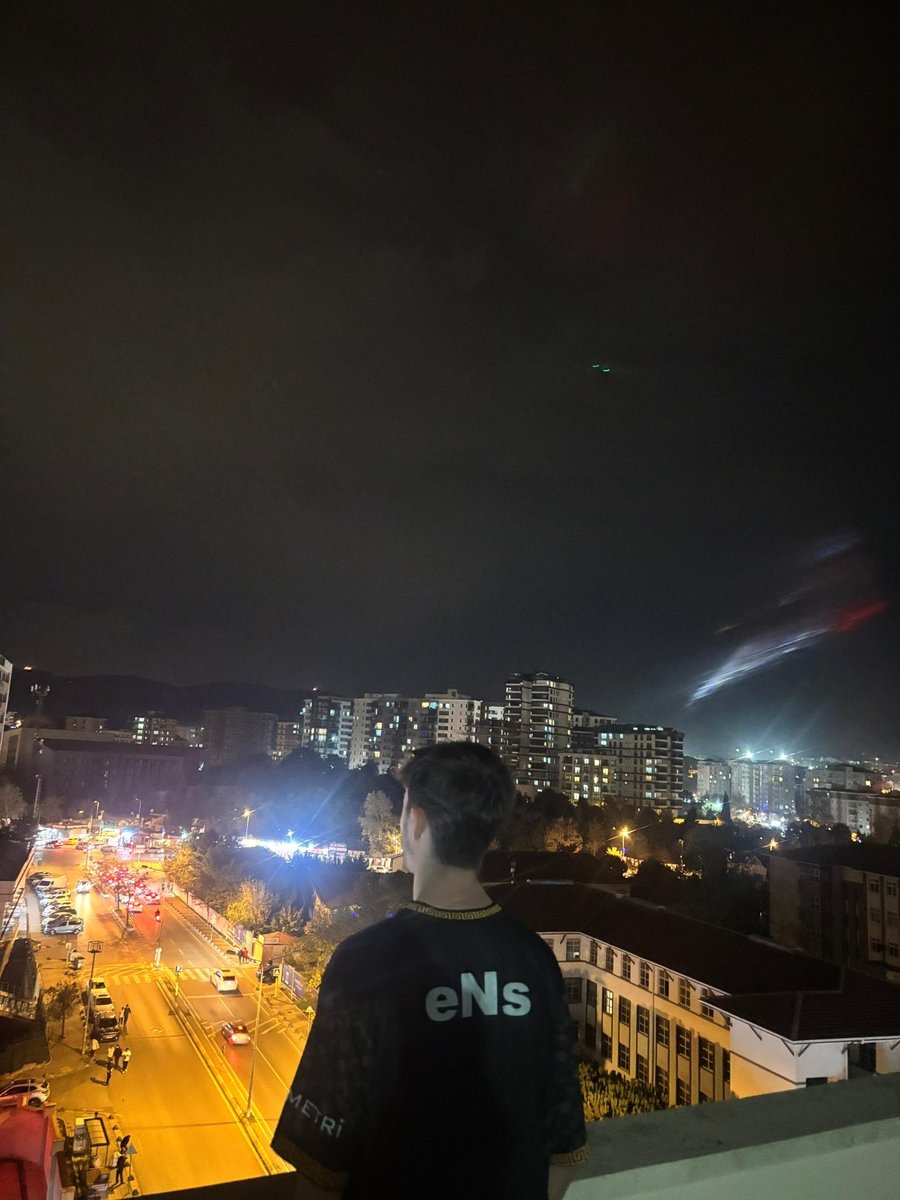 eNs_cs's tweet image. Aşığız bu 34’e   ya