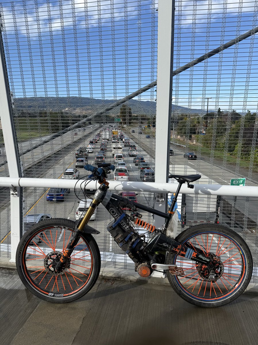 Ted H🎙 Teddy Talks Bikes tweet media