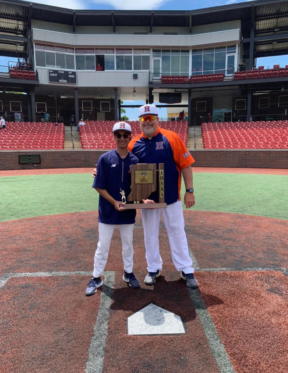 Harrisonbsball's tweet photo. Happy birthday to one of the best. Thank you for everything you do for our Raiders at all levels, Coach Payne! https://t.co/sRNzHrziAh