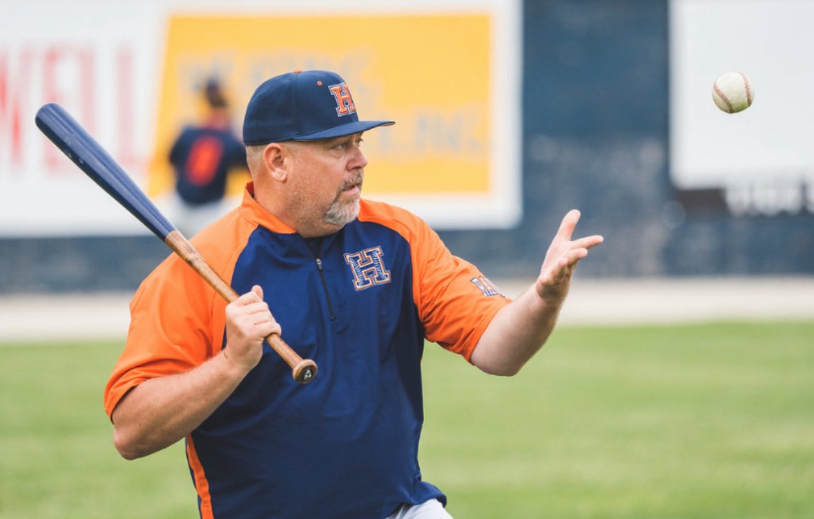 Harrisonbsball's tweet photo. Happy birthday to one of the best. Thank you for everything you do for our Raiders at all levels, Coach Payne! https://t.co/sRNzHrziAh