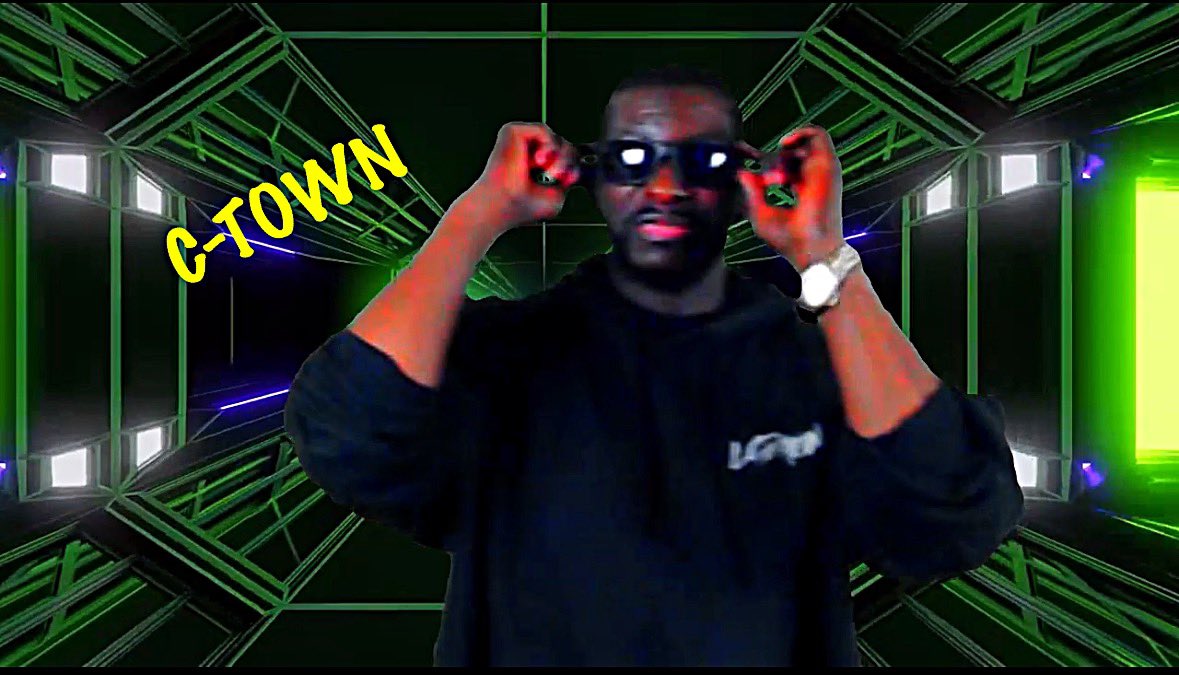 LCDAONE's tweet image. I CANT SEE MYSELF ALL UP ON A WOMAN LIKE THAT$$$ LET THAT BIT BREATHE SHIDD ON GEESUS CHUCH$$$ REAL CHI-FO PLAYA