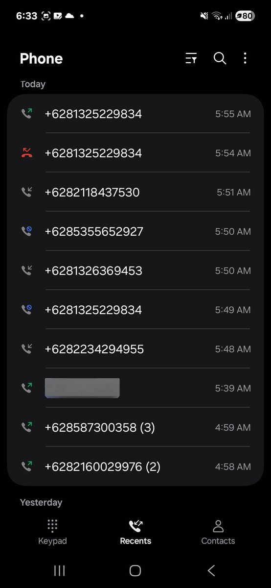 bobinforger's tweet image. GUYSS, LIAT WAJAH YANG UDH NIPU AKUUU
PLIS TOLONG SPAM DI ZOOM PENIPU AKU DONG BEBAS SPAM APA AJA, AKU KETIPU 3JT 😭
MET ID: 87048977944
KODE: 001130
KLAU BISA SPAM TELPON NYA JUGA DONG