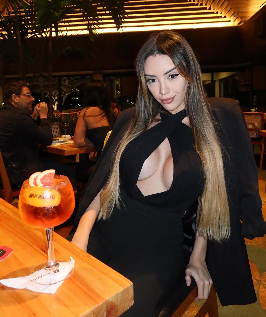 🖤🍷