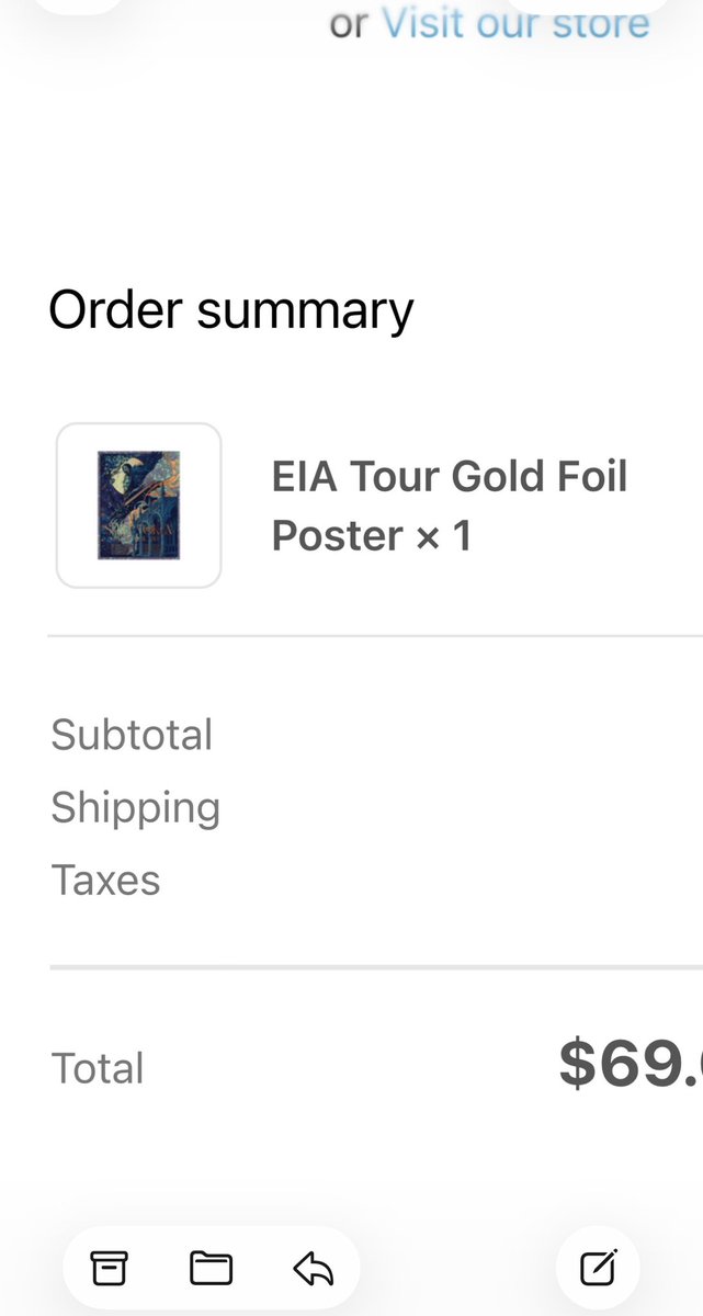 screaming and crying I got the poster of
my DREAMSSSS I’m so happy to be able to have such a beautiful piece to remember such a special show 🥹