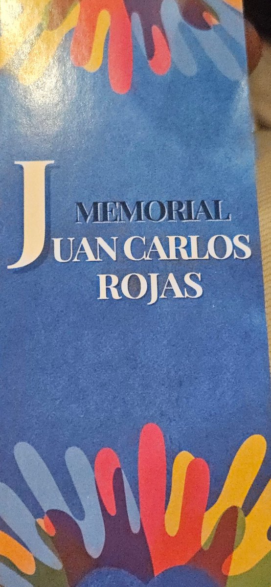 El IV Memorial Juan Carlos Rojas volvió a recordarnos los valores que definieron a un compañero especial, comprometido y leal. 

Acto organizado magníficamente por Jóvenes Nacionalistas #LaLaguna , que un año más mantienen vivo el legado de un referente de la juventud lagunera.